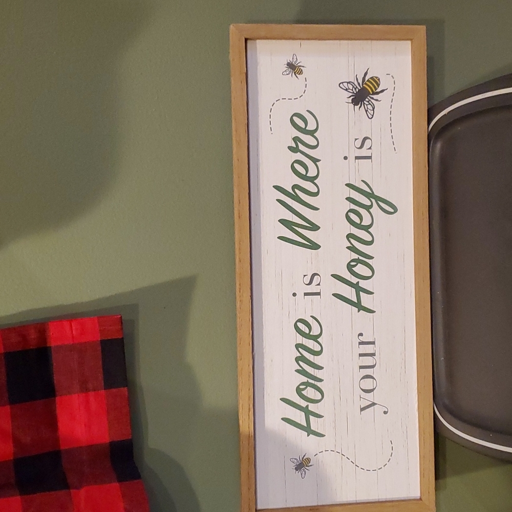 Decorative  wall plaque